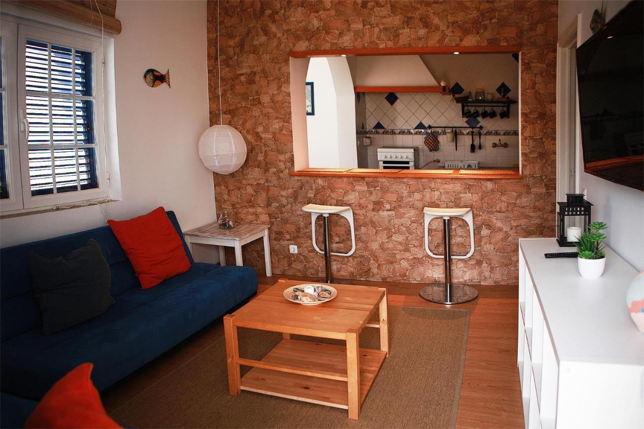 Casal Do Gois Guest House Atouguia Da Baleia Luaran gambar