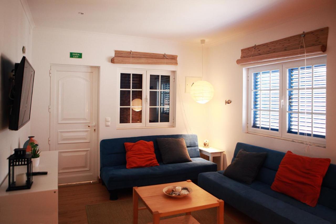 Casal Do Gois Guest House Atouguia Da Baleia Luaran gambar