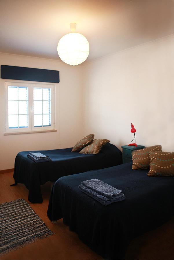 Casal Do Gois Guest House Atouguia Da Baleia Luaran gambar